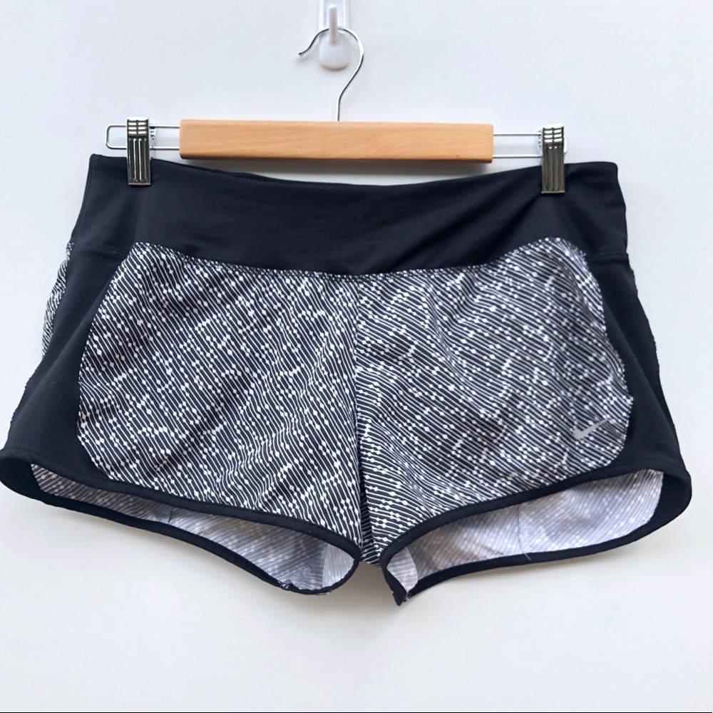 Nike Dry-Fit Athletic Running Shorts Size Medium